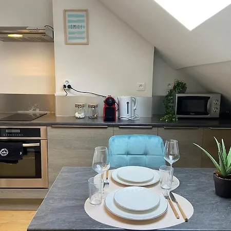 L'express Apartment *